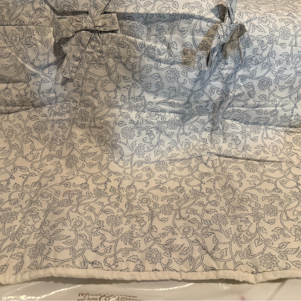 New Pottery Barn Jaipur Floral Block Print Voile Sham, 100% Cotton, S/2 - Picture 5 of 7